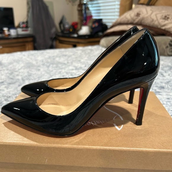 Christian Louboutin Glossy Black Heels - Picture 4 of 11